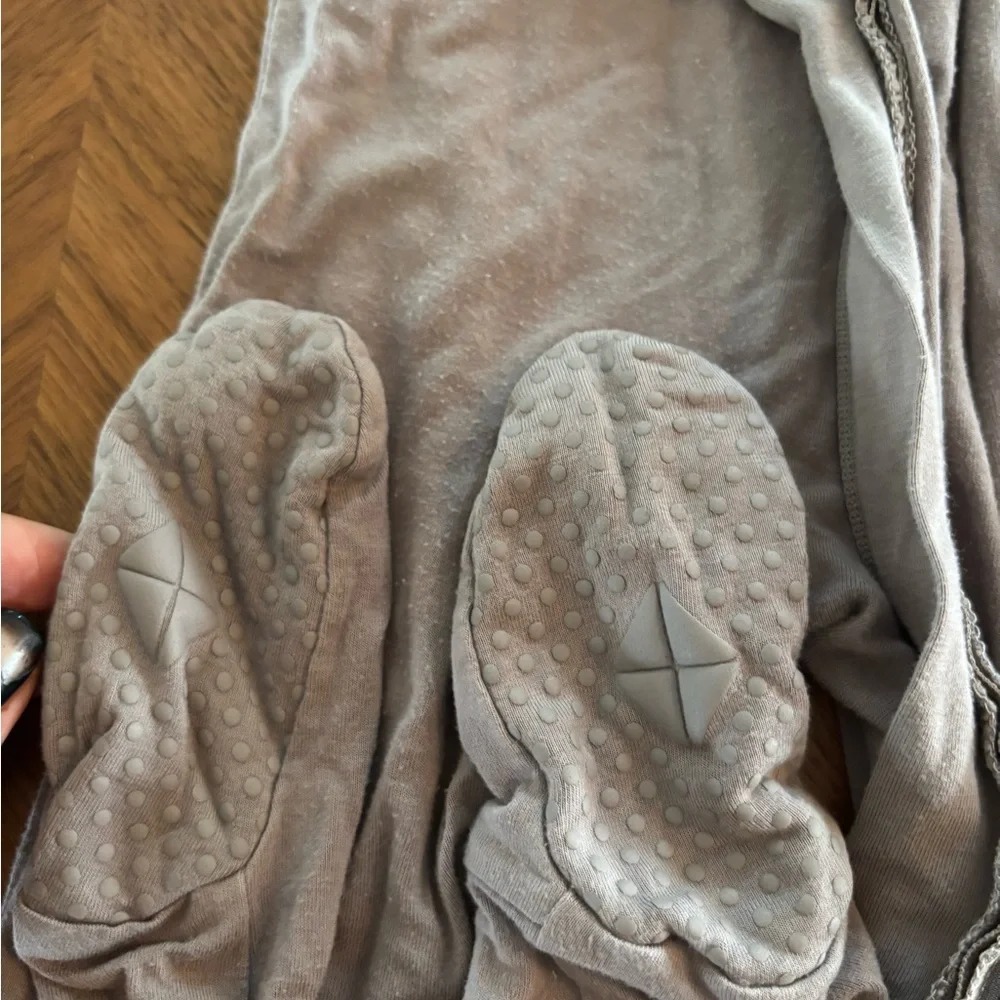 Kyte Baby | Zippered Footie in Mushroom | 12 - 18 mos